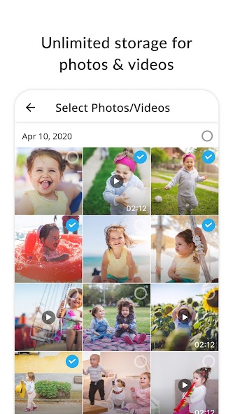 FamilyAlbum - Photo Sharing screenshot 4